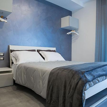 B&B Amica Geniale ナポリ エクステリア 写真